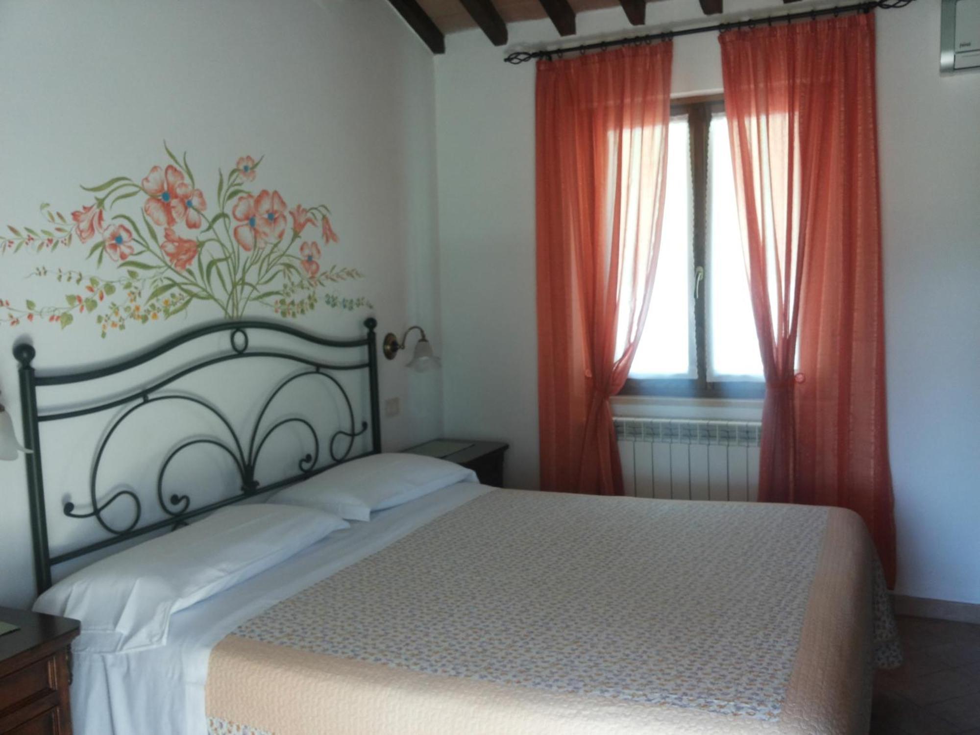 B&B La Piaggia Монтемерано Екстериор снимка