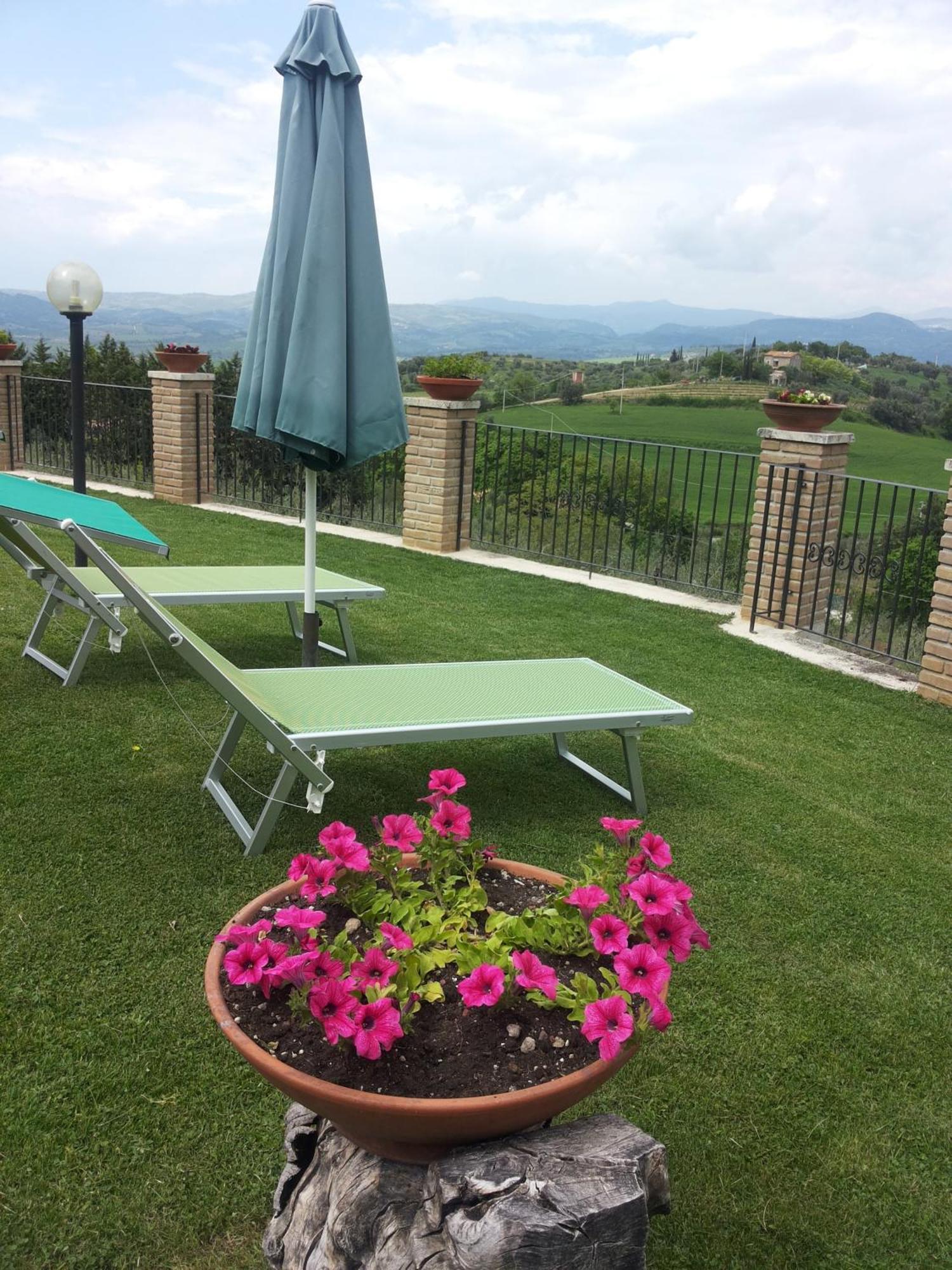 B&B La Piaggia Монтемерано Екстериор снимка